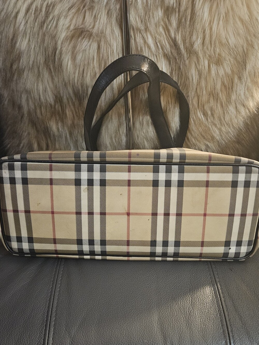 Burberry Classic Check Tote - Picture 8 of 10